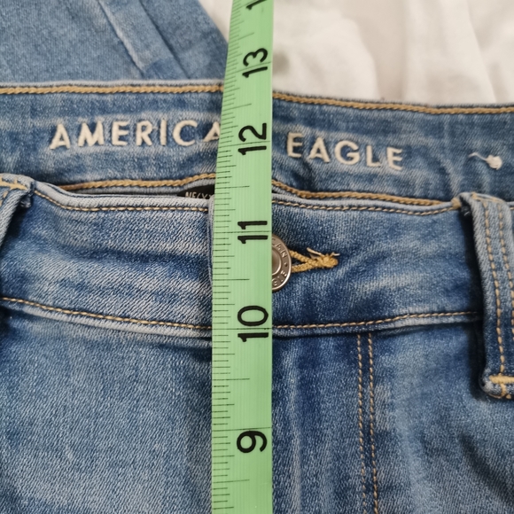 American Eagle Super Hi-Rise Jeans - Picture 8 of 10